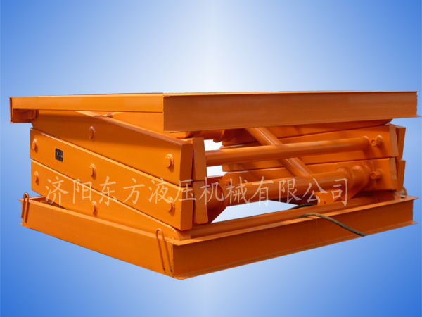 剪叉式升降平台